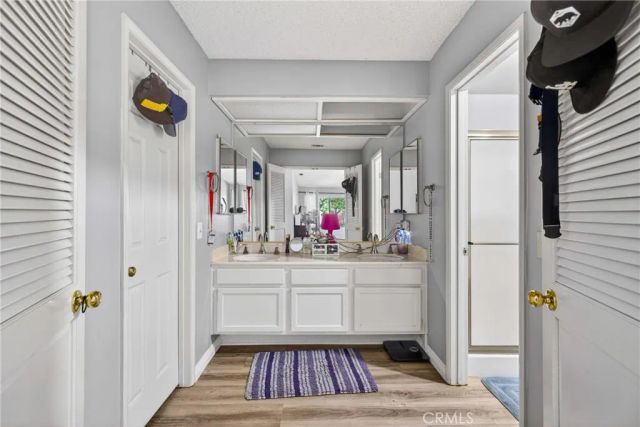 909 Shady Lane, Glendora, CA 91740