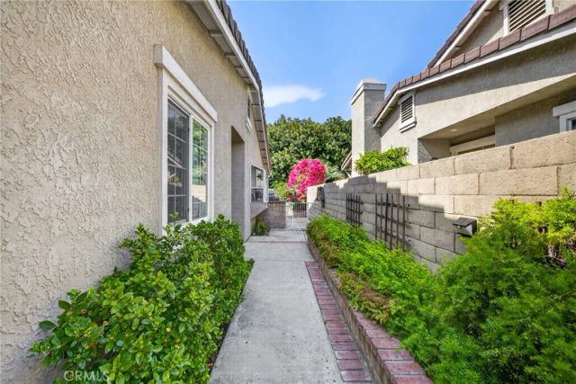 909 Shady Lane, Glendora, CA 91740