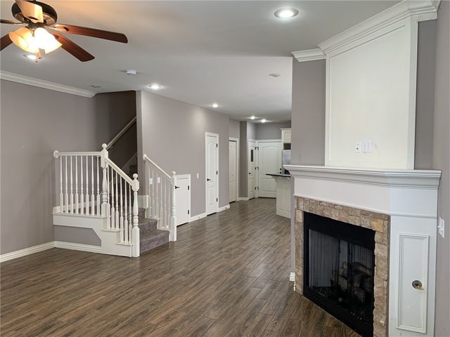 4156 W Bradstreet Lane, Fayetteville, AR 72704