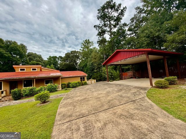 356 Wares Cross Road, Lagrange, GA 30240