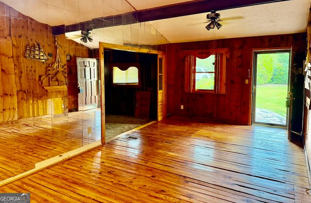 356 Wares Cross Road, Lagrange, GA 30240