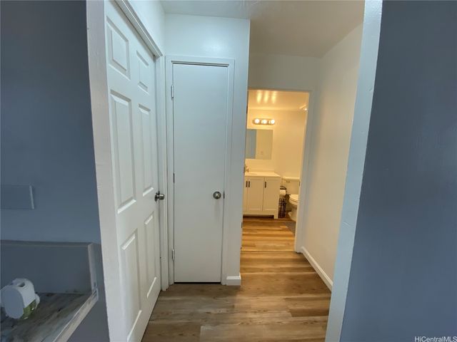 98-731 Moanalua Loop 222, Aiea, HI 96701