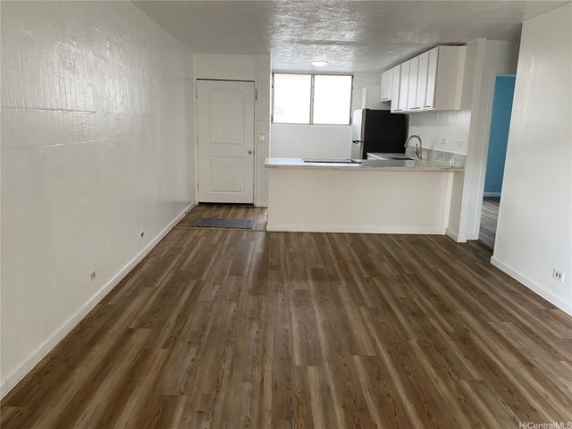 98-731 Moanalua Loop 222, Aiea, HI 96701