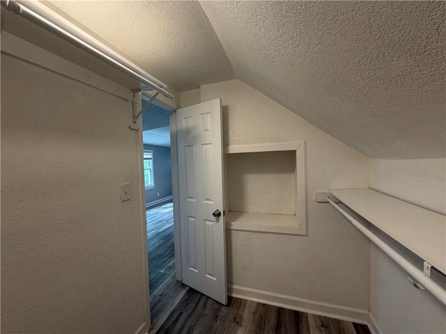 9612 Holmes Road, Kansas City, MO 64131