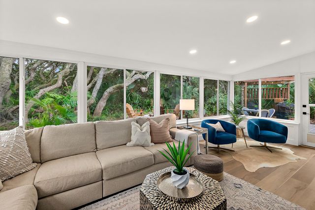 27 Ocean Trace Rd, St Augustine, FL 32080