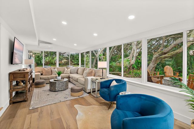 27 Ocean Trace Rd, St Augustine, FL 32080