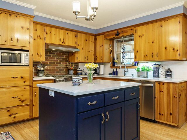 3680 15-501 N, Pittsboro, NC 27312