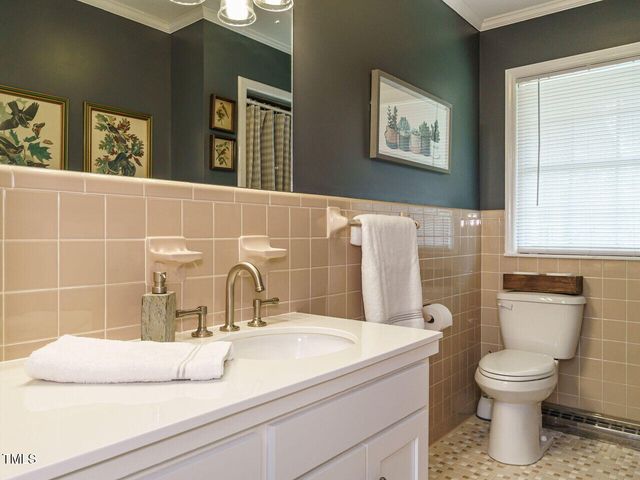 3680 15-501 N, Pittsboro, NC 27312