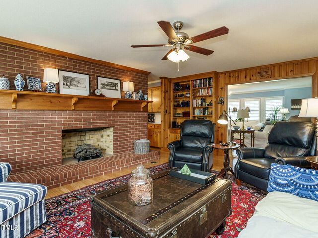 3680 15-501 N, Pittsboro, NC 27312