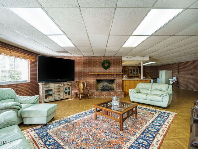 3680 15-501 N, Pittsboro, NC 27312