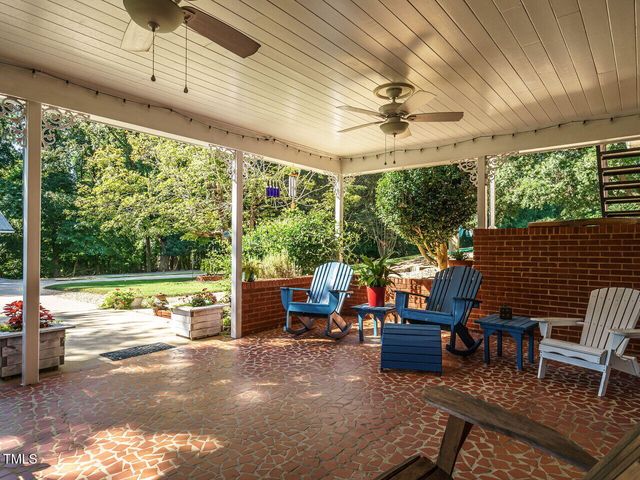 3680 15-501 N, Pittsboro, NC 27312