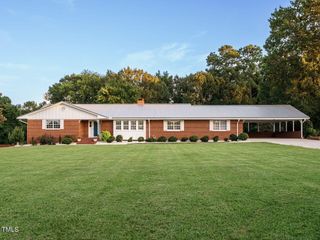 3680 15-501 N, Pittsboro, NC 27312