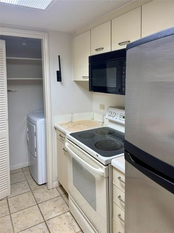 3525 Sage Road 813, Houston, TX 77056