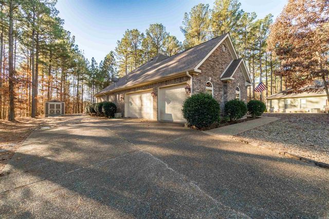 26 Gloria Drive, Hot Springs Village, AR 71909