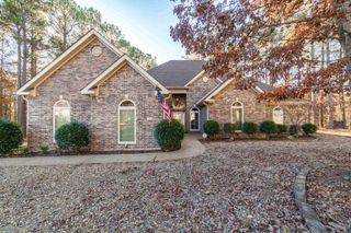 26 Gloria Drive, Hot Springs Village, AR 71909