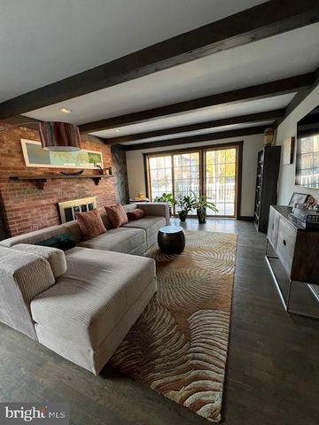 5303 BRADLEY BLVD, Bethesda, MD 20814