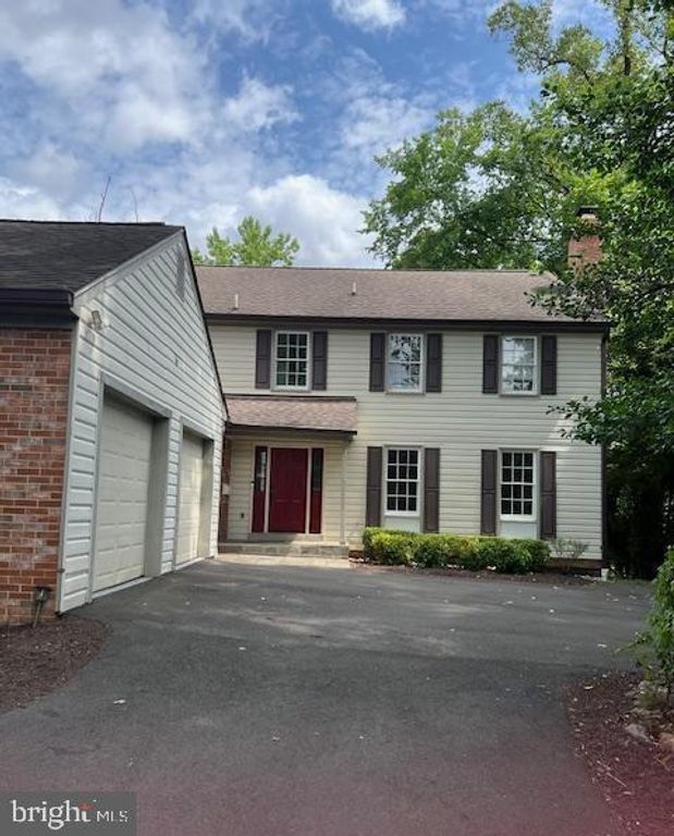 5303 BRADLEY BLVD, Bethesda, MD 20814