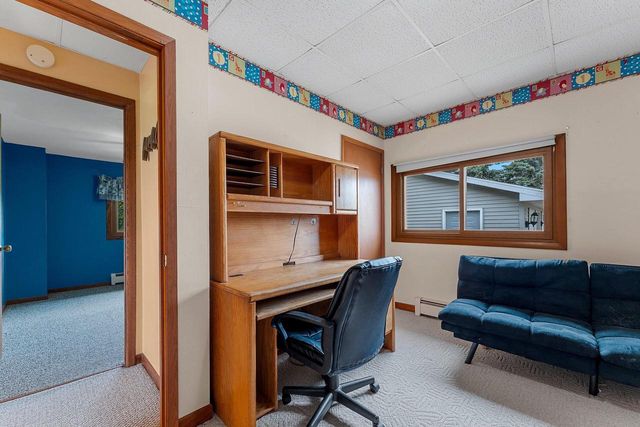618 Norstad ROAD, Manitowoc, WI 54220