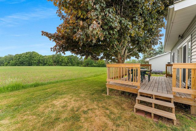 618 Norstad ROAD, Manitowoc, WI 54220