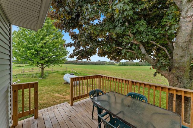 618 Norstad ROAD, Manitowoc, WI 54220