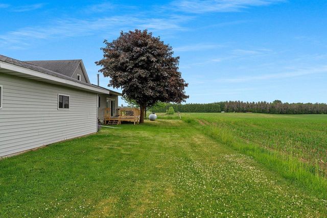 618 Norstad ROAD, Manitowoc, WI 54220