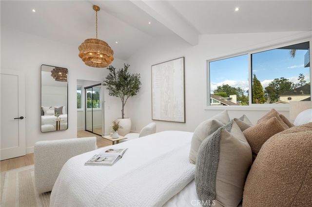 19281 Sierra Cadiz, Irvine, CA 92603
