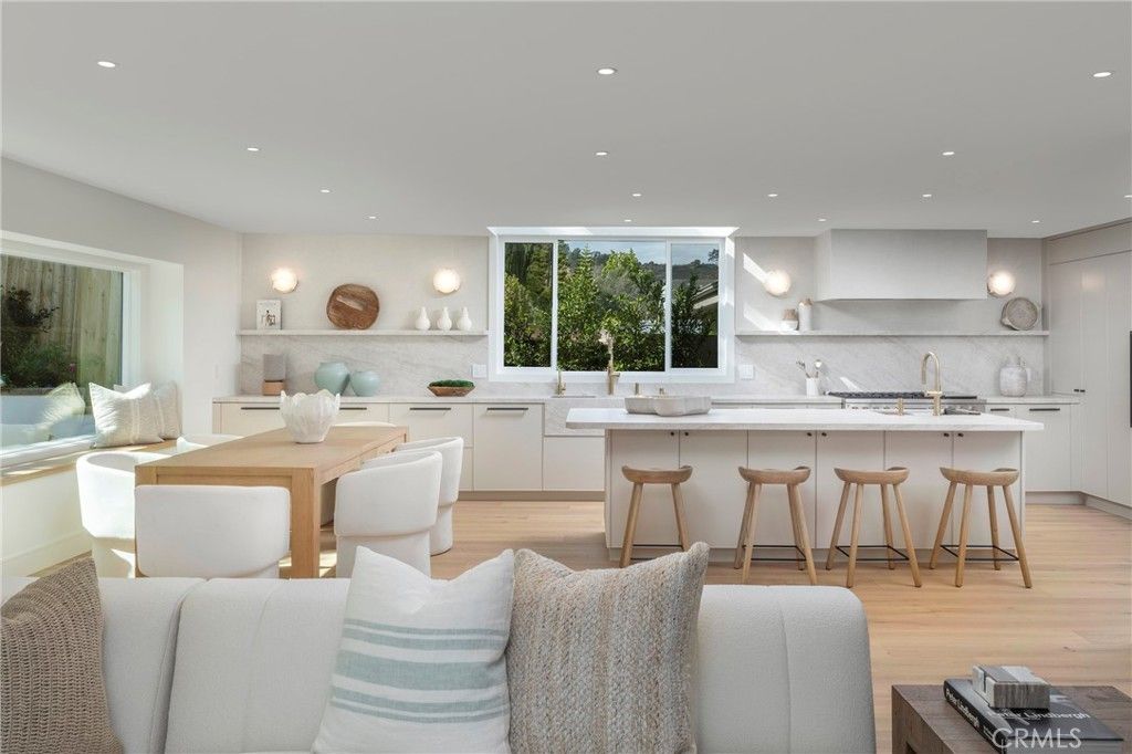 19281 Sierra Cadiz, Irvine, CA 92603