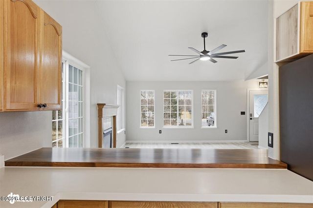 4521 W Lakeside Drive, Wasilla, AK 99654
