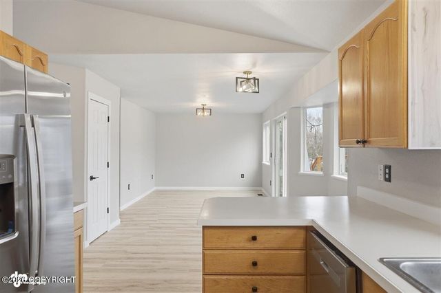 4521 W Lakeside Drive, Wasilla, AK 99654