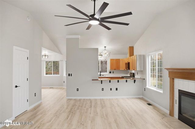 4521 W Lakeside Drive, Wasilla, AK 99654