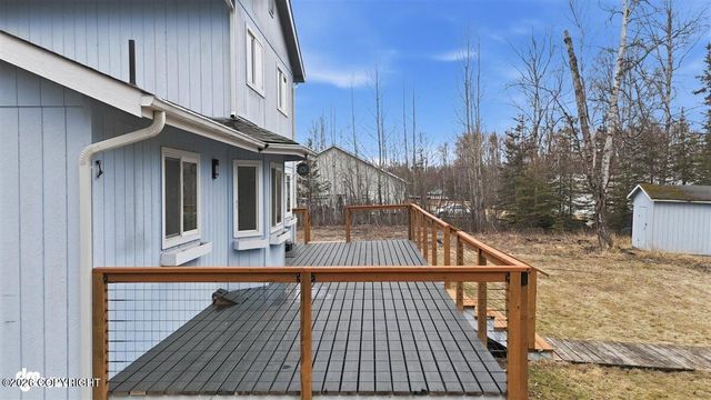 4521 W Lakeside Drive, Wasilla, AK 99654