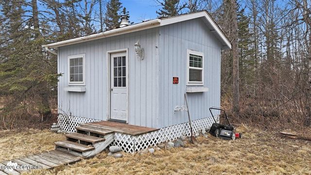 4521 W Lakeside Drive, Wasilla, AK 99654