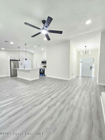 1528 W Powder Horn Rd Road, Titusville, FL 32796