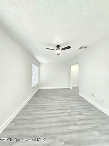 1528 W Powder Horn Rd Road, Titusville, FL 32796