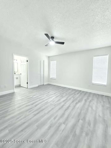 1528 W Powder Horn Rd Road, Titusville, FL 32796