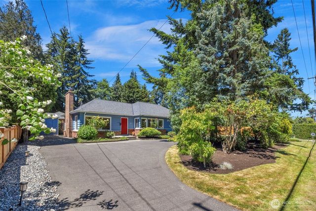 21702 84th Avenue W, Edmonds, WA 98026