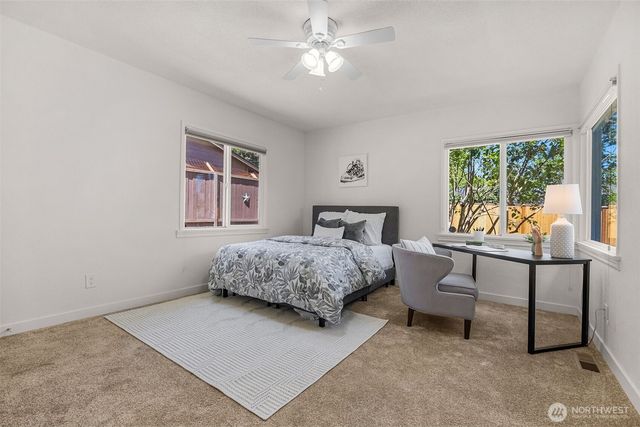 21702 84th Avenue W, Edmonds, WA 98026