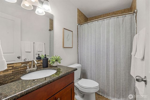 21702 84th Avenue W, Edmonds, WA 98026