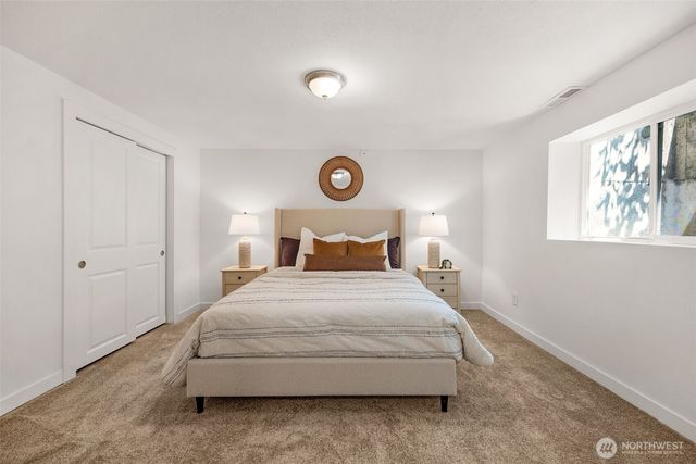 21702 84th Avenue W, Edmonds, WA 98026
