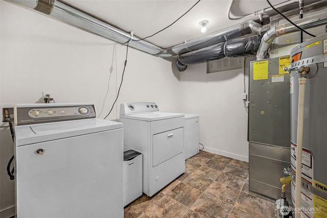 21702 84th Avenue W, Edmonds, WA 98026