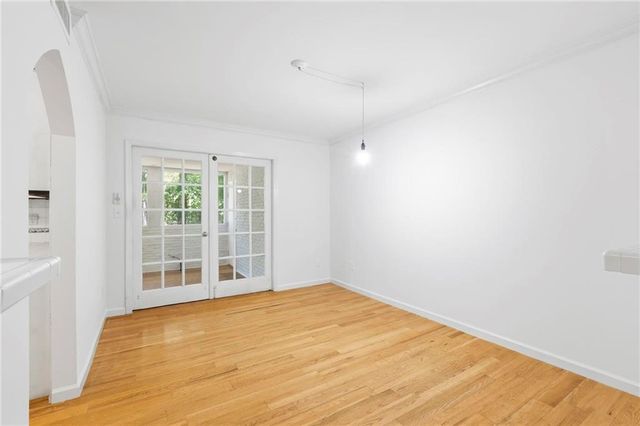 7 Cantey Place NW, Atlanta, GA 30327