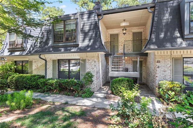 7 Cantey Place NW, Atlanta, GA 30327