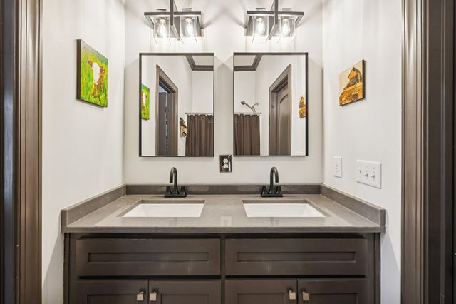 1597 Boardwalk Pl, Gallatin, TN 37066