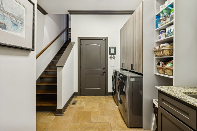 1597 Boardwalk Pl, Gallatin, TN 37066