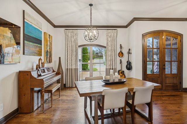 1597 Boardwalk Pl, Gallatin, TN 37066