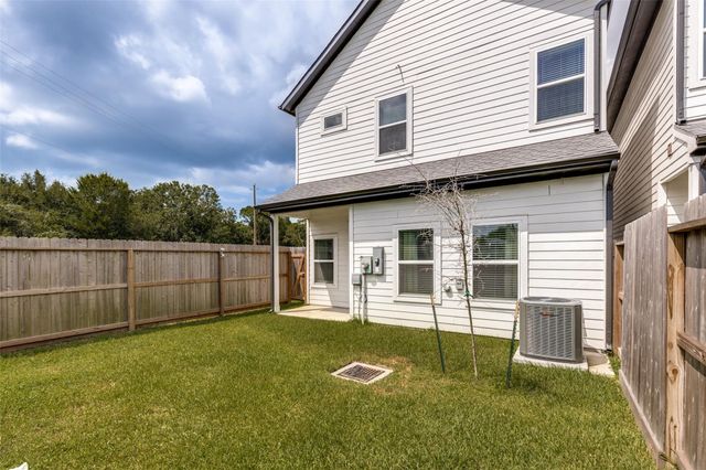 13131 Perennial Springs Dr, Houston, TX 77048