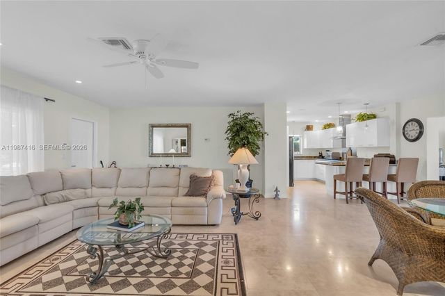 1995 Ixora Rd, North Miami, FL 33181