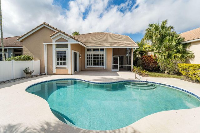 12866 Touchstone Place, Palm Beach Gardens, FL 33418