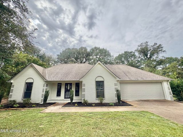 132 Keestone Drive, Senatobia, MS 38668