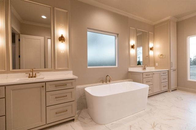 17103 Waterview Meadow, Roland, AR 72135